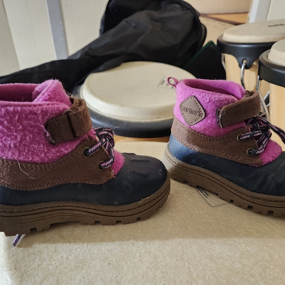 Carters Toddler Size 7 Rain/Snow Boots - Picture 4 of 4
